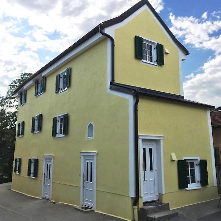 Haus Am Eck - Gaestehaus Und Appartements التوتينغ المظهر الخارجي الصورة